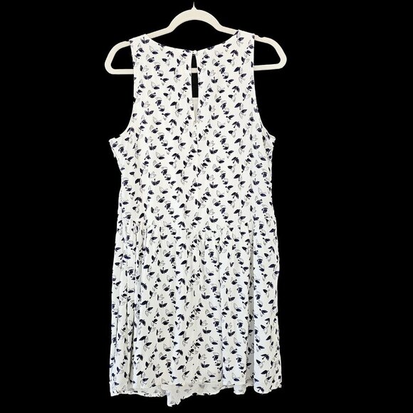 Old Navy White and Dark Blue Bird Pattern Sun Dress - Picture 4 of 5